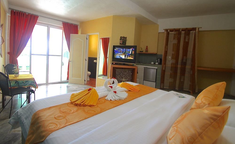Paradise Bay - Beach & Watersport Resort Balabag  Ngoại thất bức ảnh